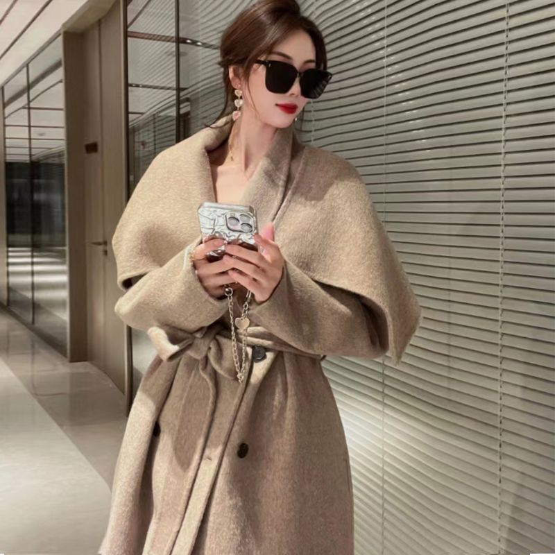 Stylish Wool Coat Elegant Reversible Cashmere Overcoat with Scarf 